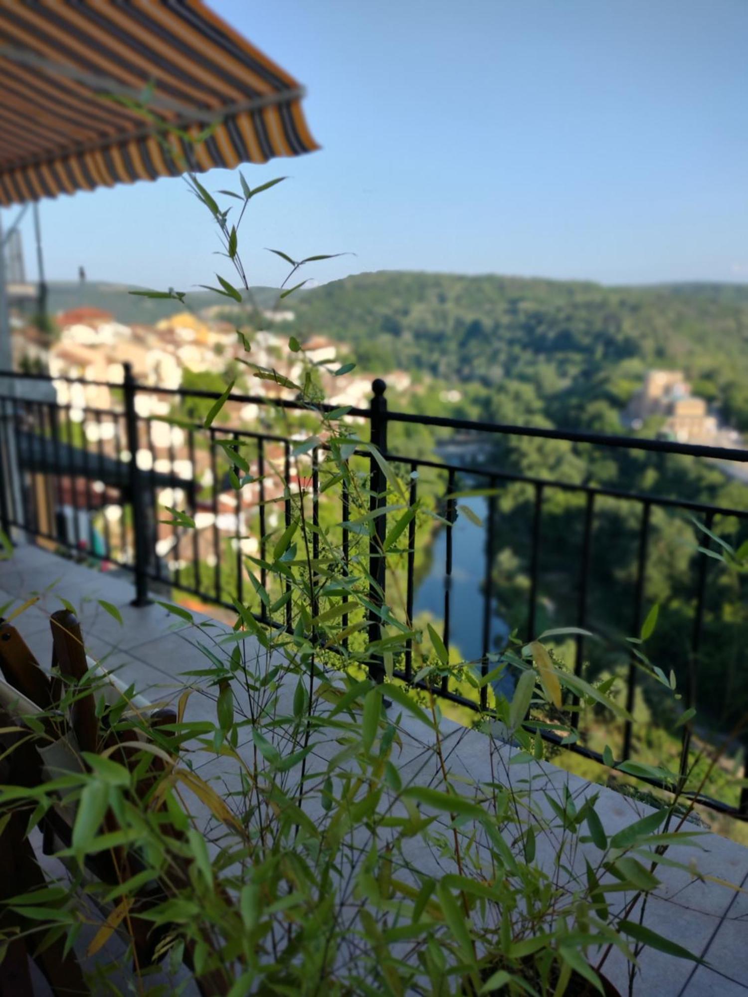 Art Studio Turnovo Appartement Veliko Tarnovo Buitenkant foto